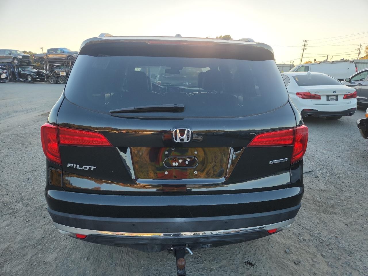 2016 Honda Pilot Touring VIN: 5FNYF5H95GB043214 Lot: 92195085