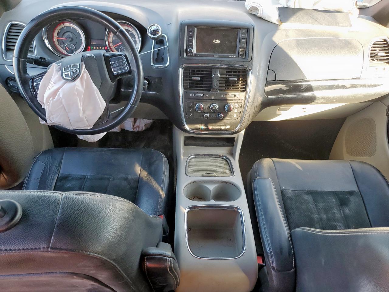 2017 Dodge Grand Caravan Sxt VIN: 2C4RDGCG0HR631393 Lot: 92536565