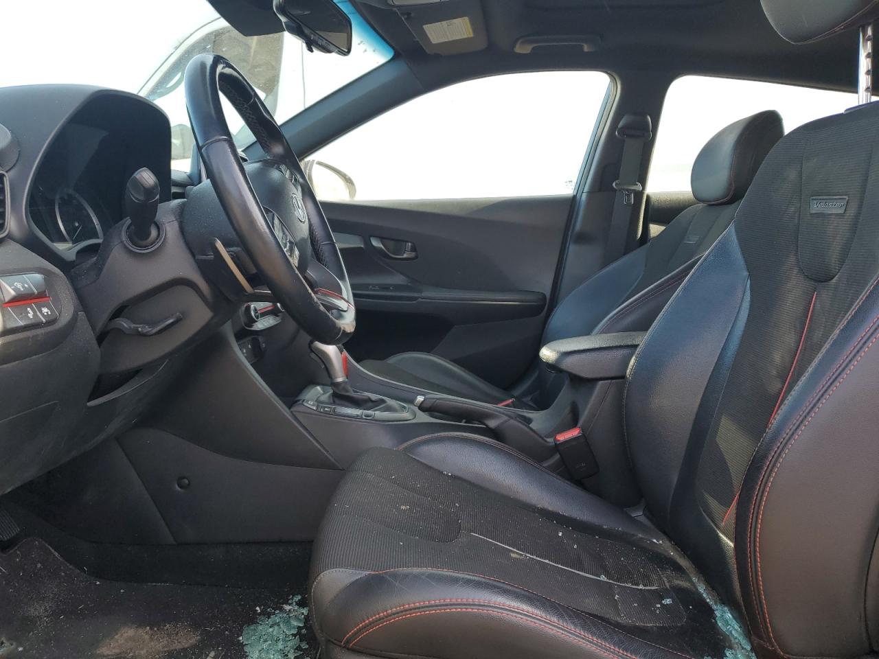 2020 Hyundai Veloster Base VIN: KMHTG6AF2LU029099 Lot: 92902075