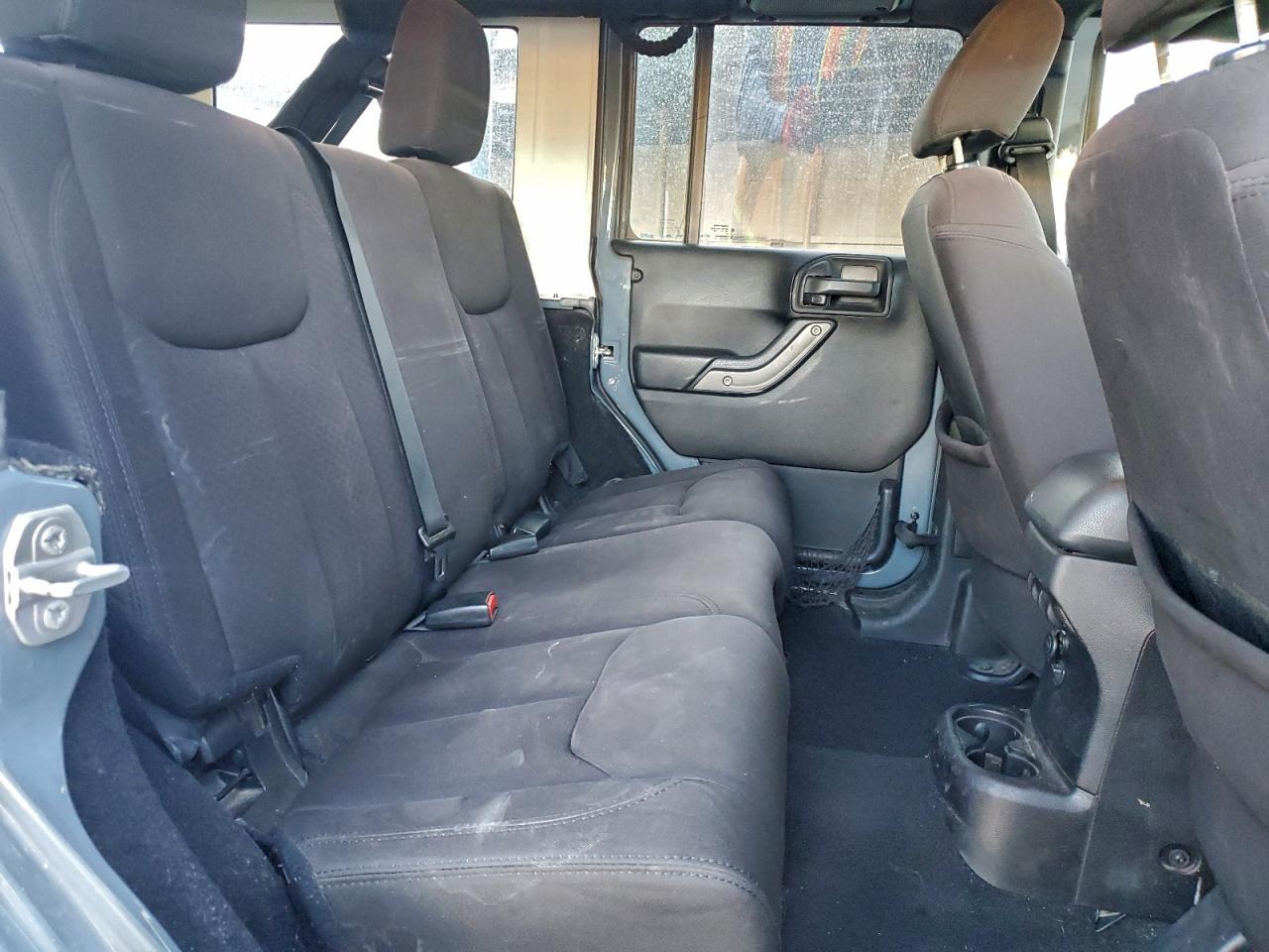 2015 Jeep Wrangler Unlimited Sport VIN: 1C4BJWDG0FL547499 Lot: 94805025