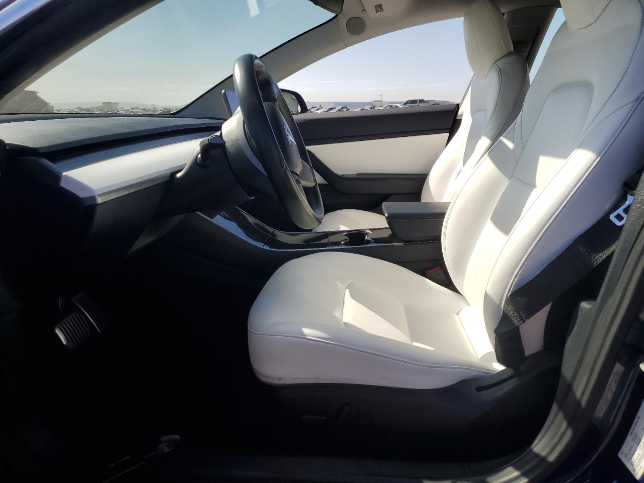 2018 Tesla Model 3 VIN: 5YJ3E1EB1JF135408 Lot: 91865715