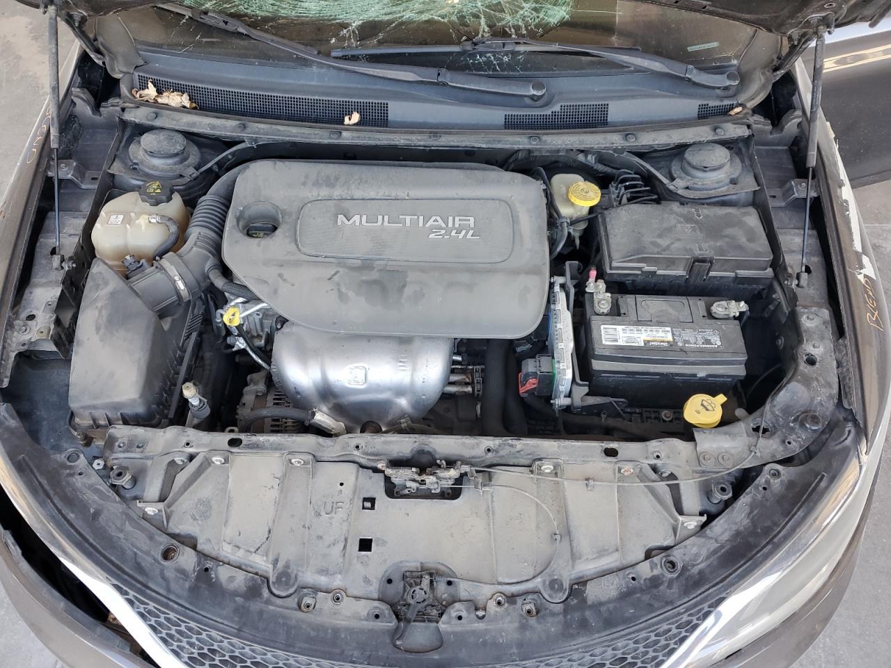 2016 Chrysler 200 Limited VIN: 1C3CCCAB0GN144073 Lot: 90703255