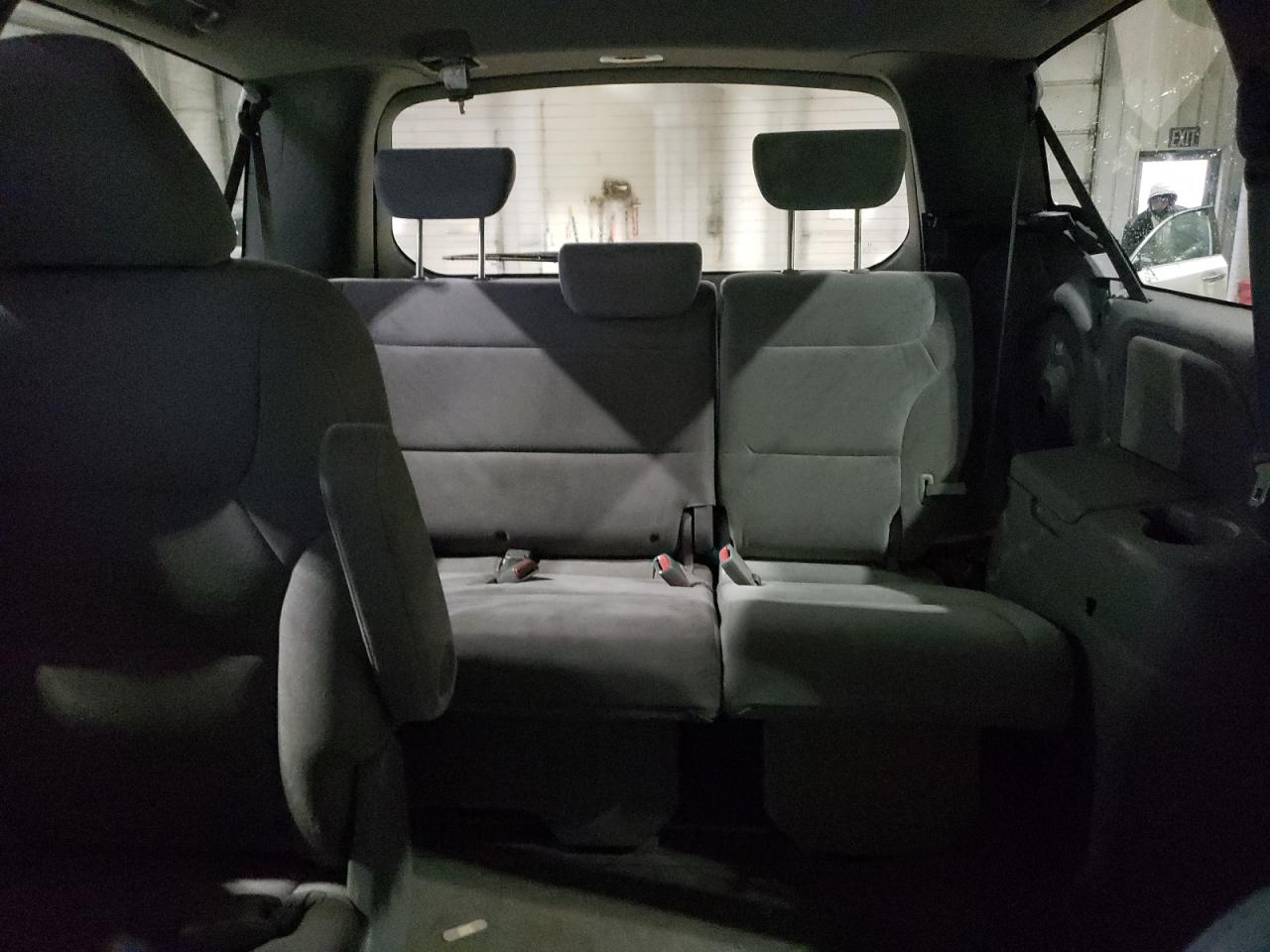 2010 Honda Odyssey Ex VIN: 5FNRL3H42AB105133 Lot: 92425965