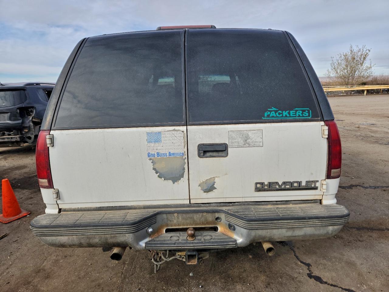 1999 Chevrolet Suburban K1500 VIN: 3GNFK16R8XG157949 Lot: 93246045