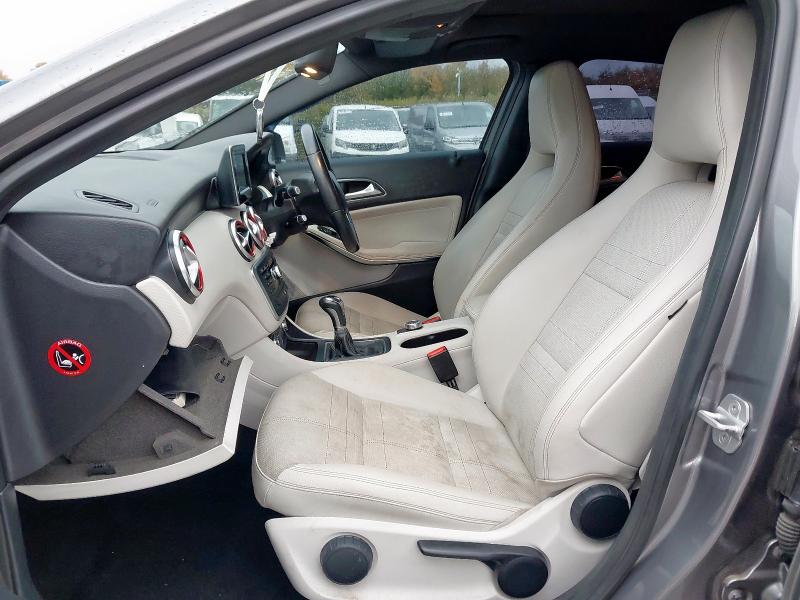 2013 MERCEDES-BENZ A CLASS A180 CDI BLUEEFFICIENCY SPORT 5DR