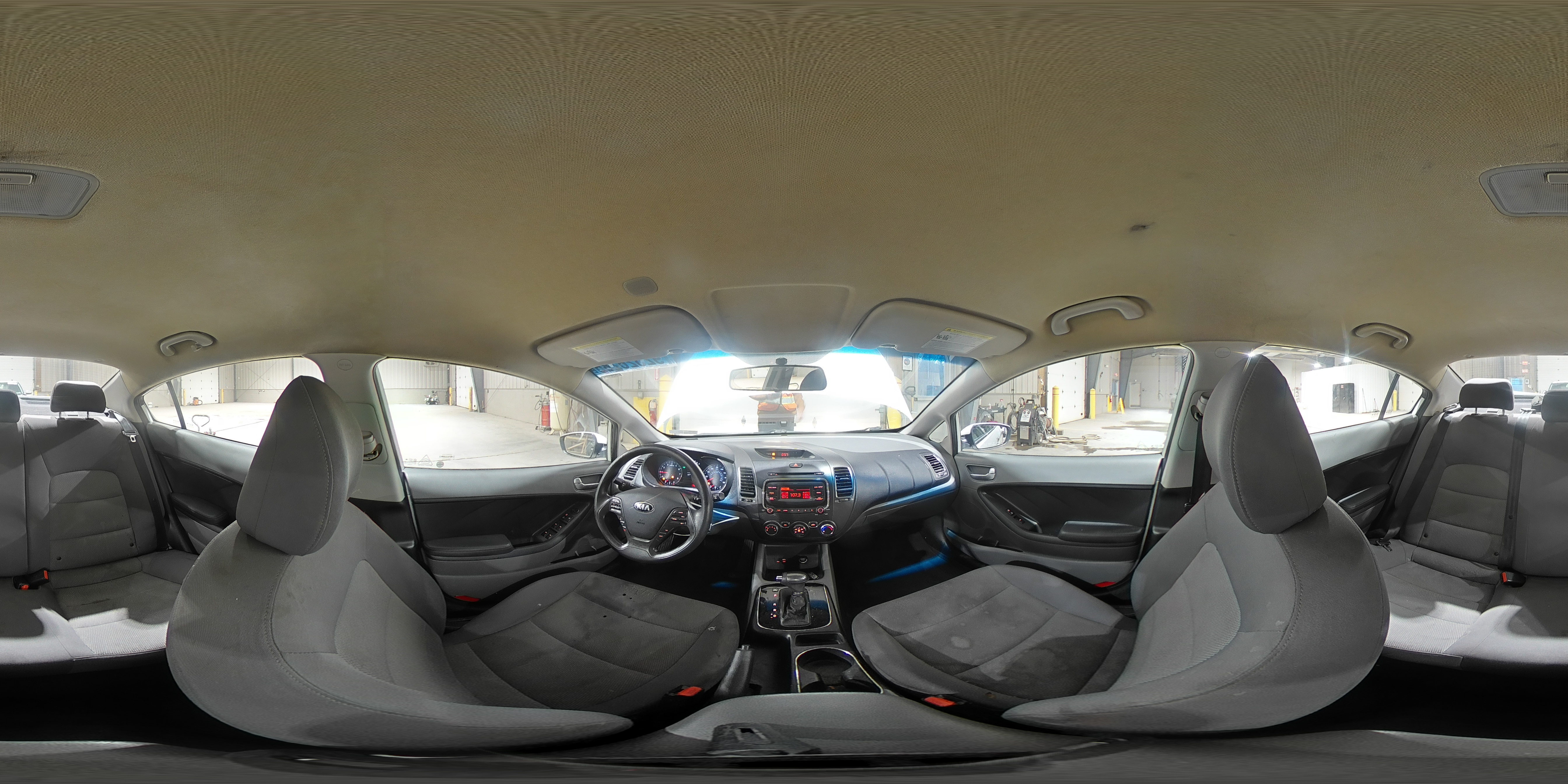 2018 Kia Forte Lx VIN: 3KPFK4A70JE188132 Lot: 92526285