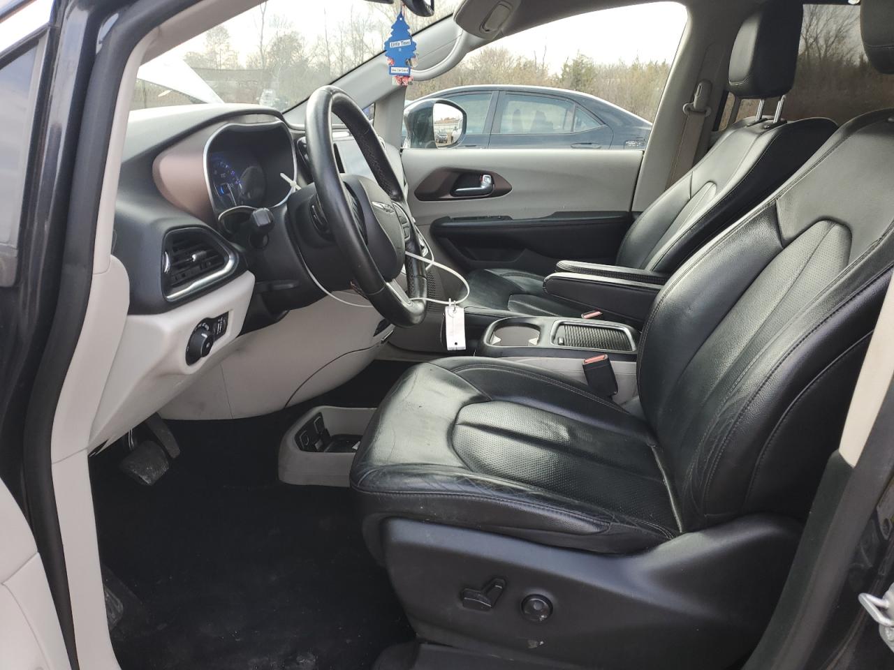 2019 Chrysler Pacifica Touring L Plus VIN: 2C4RC1EG3KR628167 Lot: 92307255