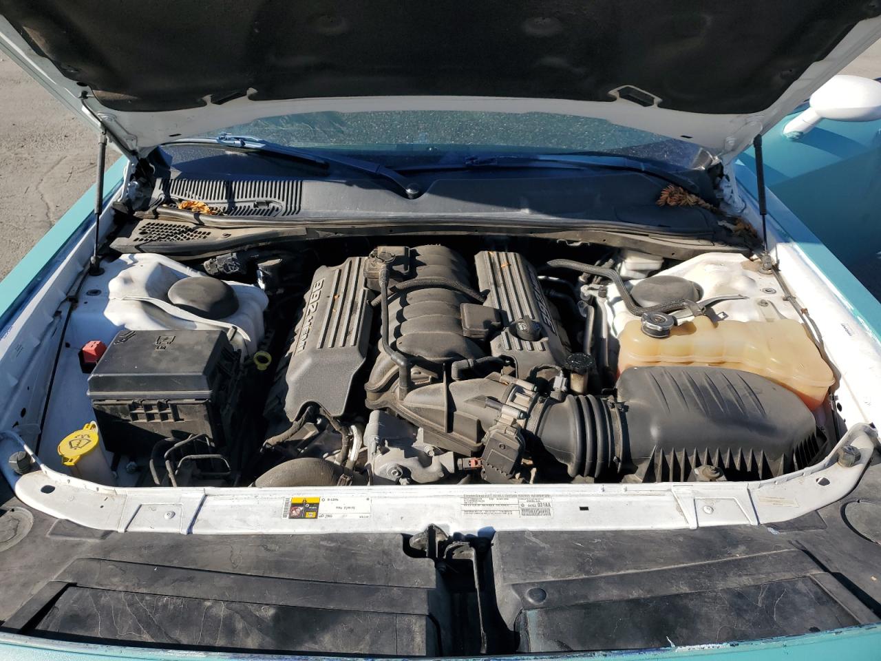 2013 Dodge Challenger Srt-8 VIN: 2C3CDYCJ8DH724433 Lot: 92899165