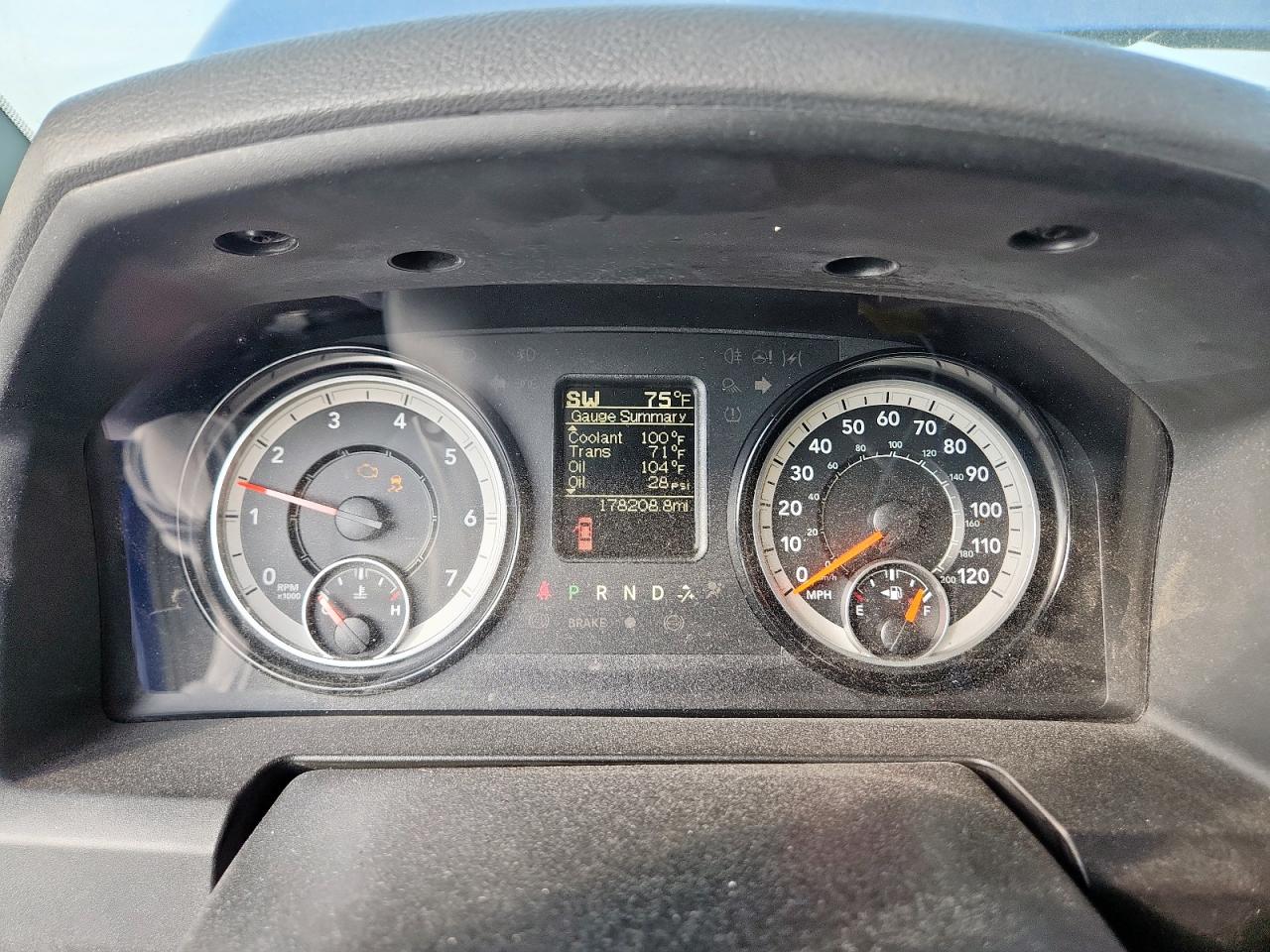 2018 Ram 1500 St VIN: 1C6RR6FG9JS166244 Lot: 93392255