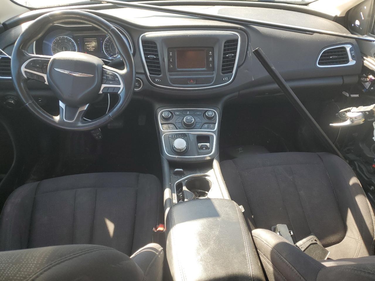 2015 Chrysler 200 Limited VIN: 1C3CCCAB5FN559615 Lot: 93135085