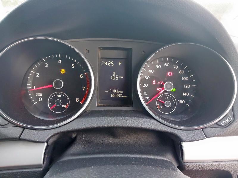 2011 VOLKSWAGEN GOLF SE TSI S-A 