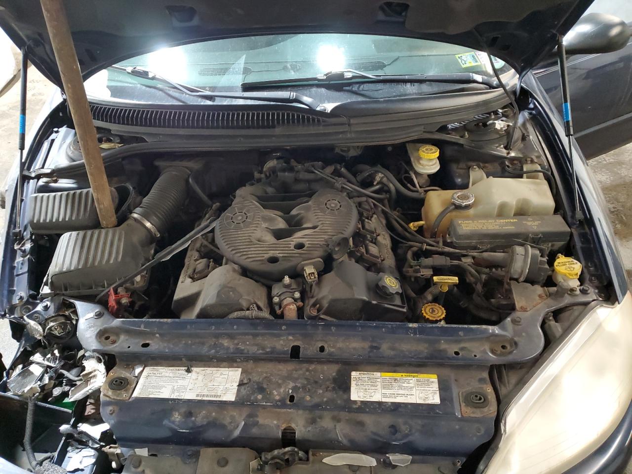 2004 Dodge Intrepid Se VIN: 2B3HD46R54H684633 Lot: 92003665