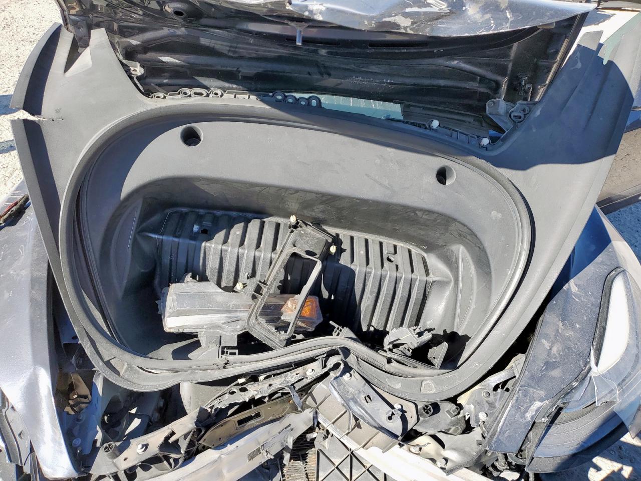 2022 Tesla Model 3 VIN: 5YJ3E1EB1NF233912 Lot: 92195565