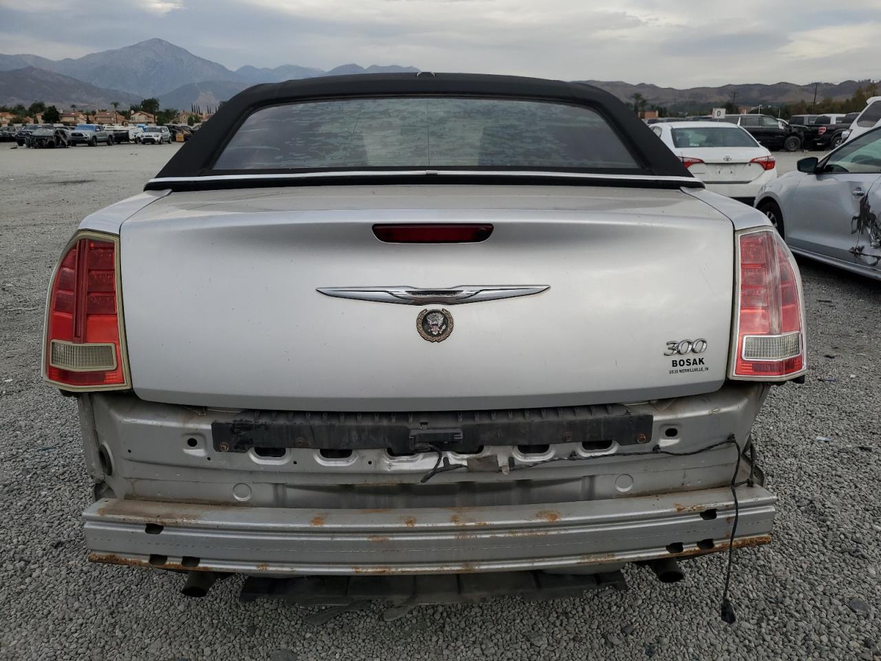 2012 Chrysler 300 VIN: 2C3CCAAG8CH105217 Lot: 91401085