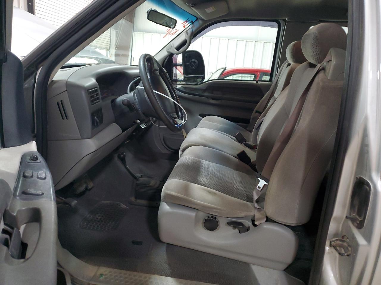 2001 Ford F250 Super Duty VIN: 1FTNX21F81EB18348 Lot: 90230755