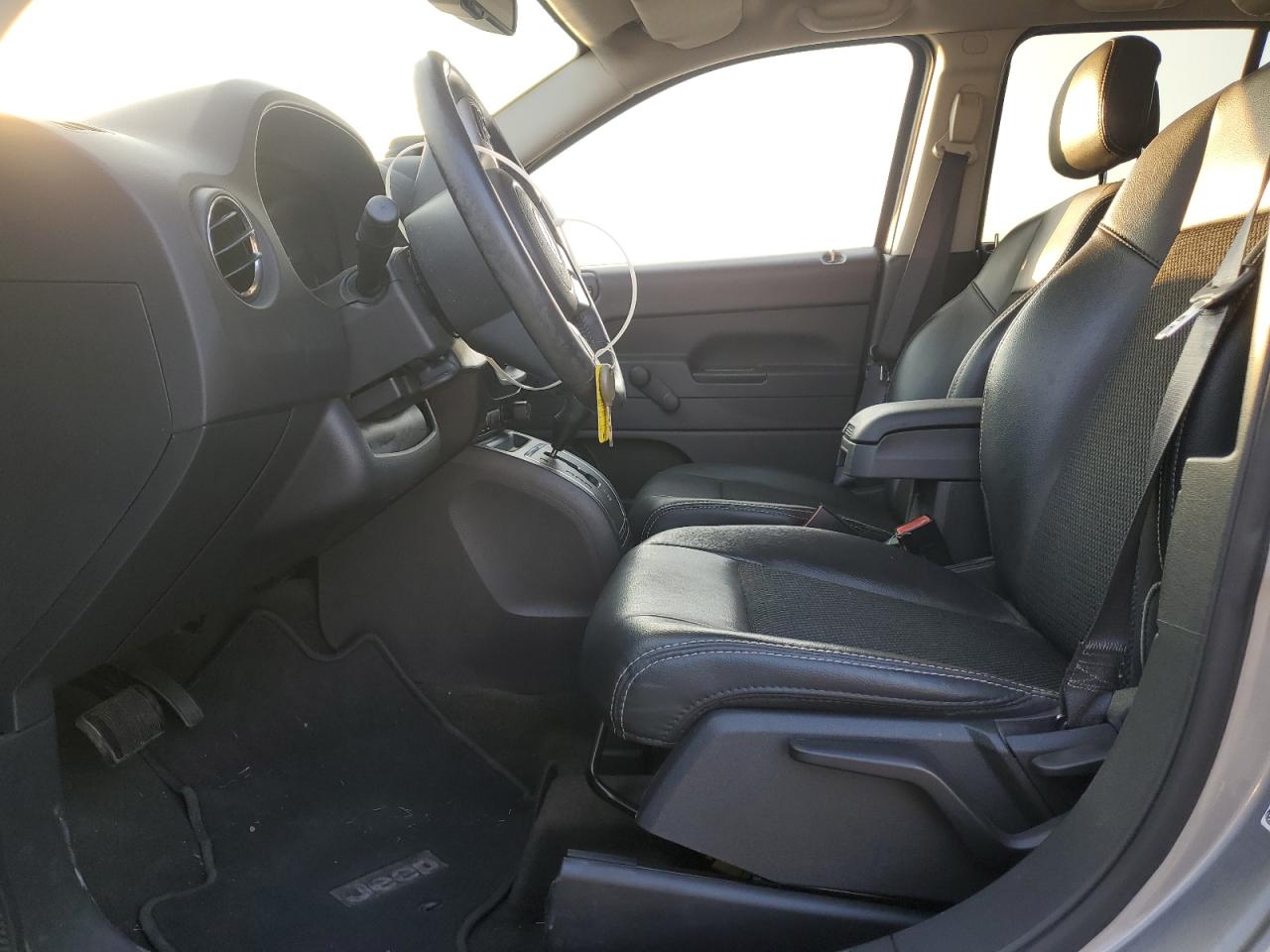 2016 Jeep Compass Sport VIN: 1C4NJCBA1GD652106 Lot: 93909415