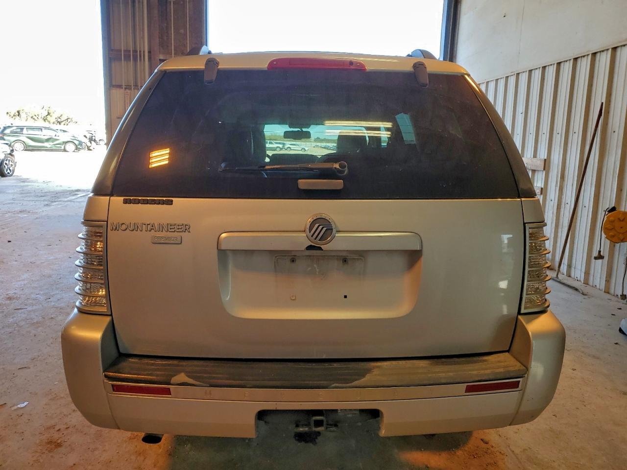 2009 Mercury Mountaineer Premier VIN: 4M2EU38E19UJ02967 Lot: 94303385