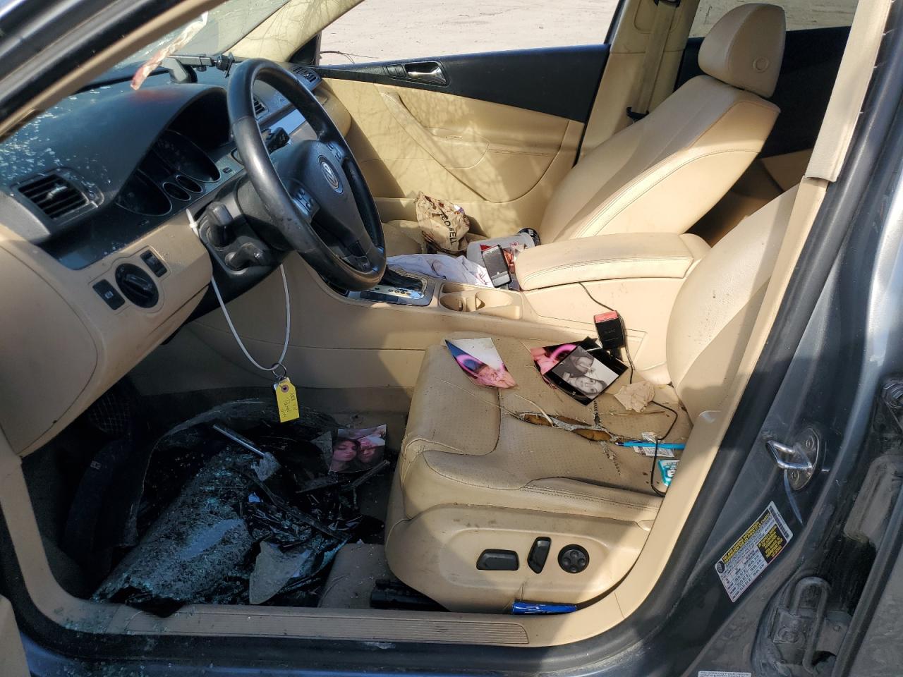 2008 Volkswagen Passat Komfort VIN: WVWAK73C18E055391 Lot: 91234505