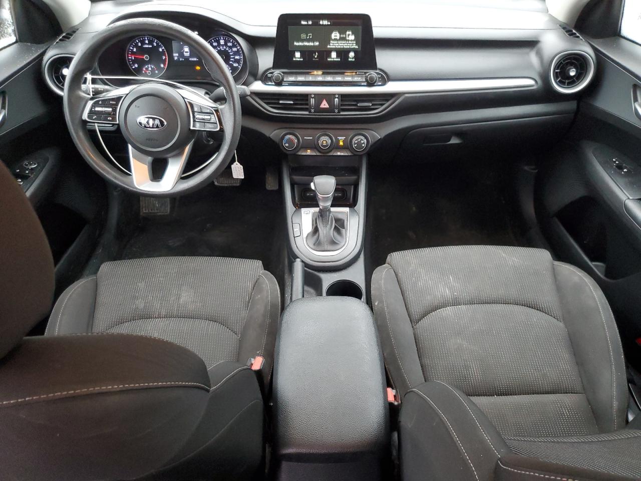 2021 Kia Forte Fe VIN: 3KPF24AD2ME285570 Lot: 92274225