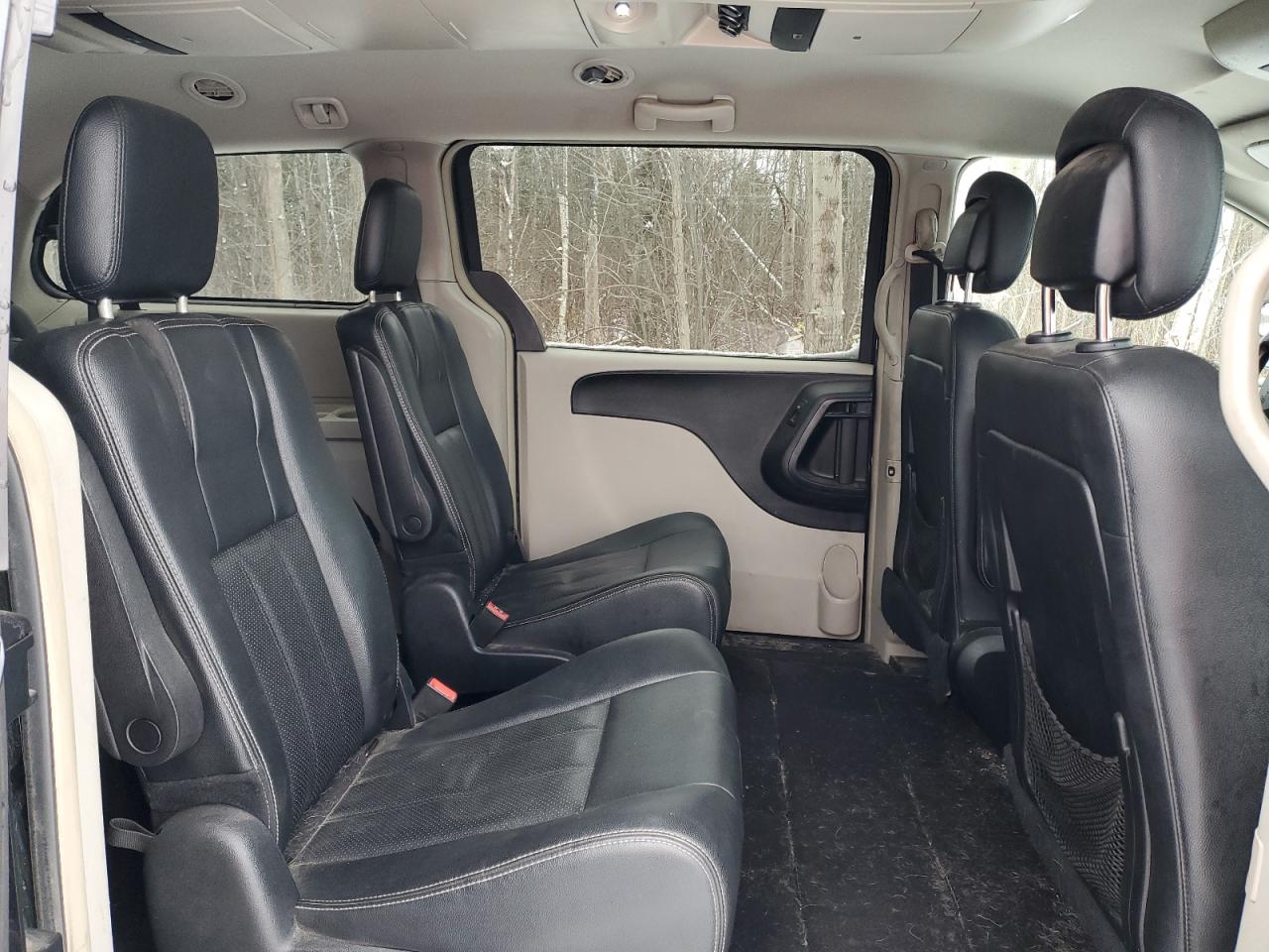 2016 Dodge Grand Caravan Crew VIN: 2C4RDGDG2GR361211 Lot: 92255435