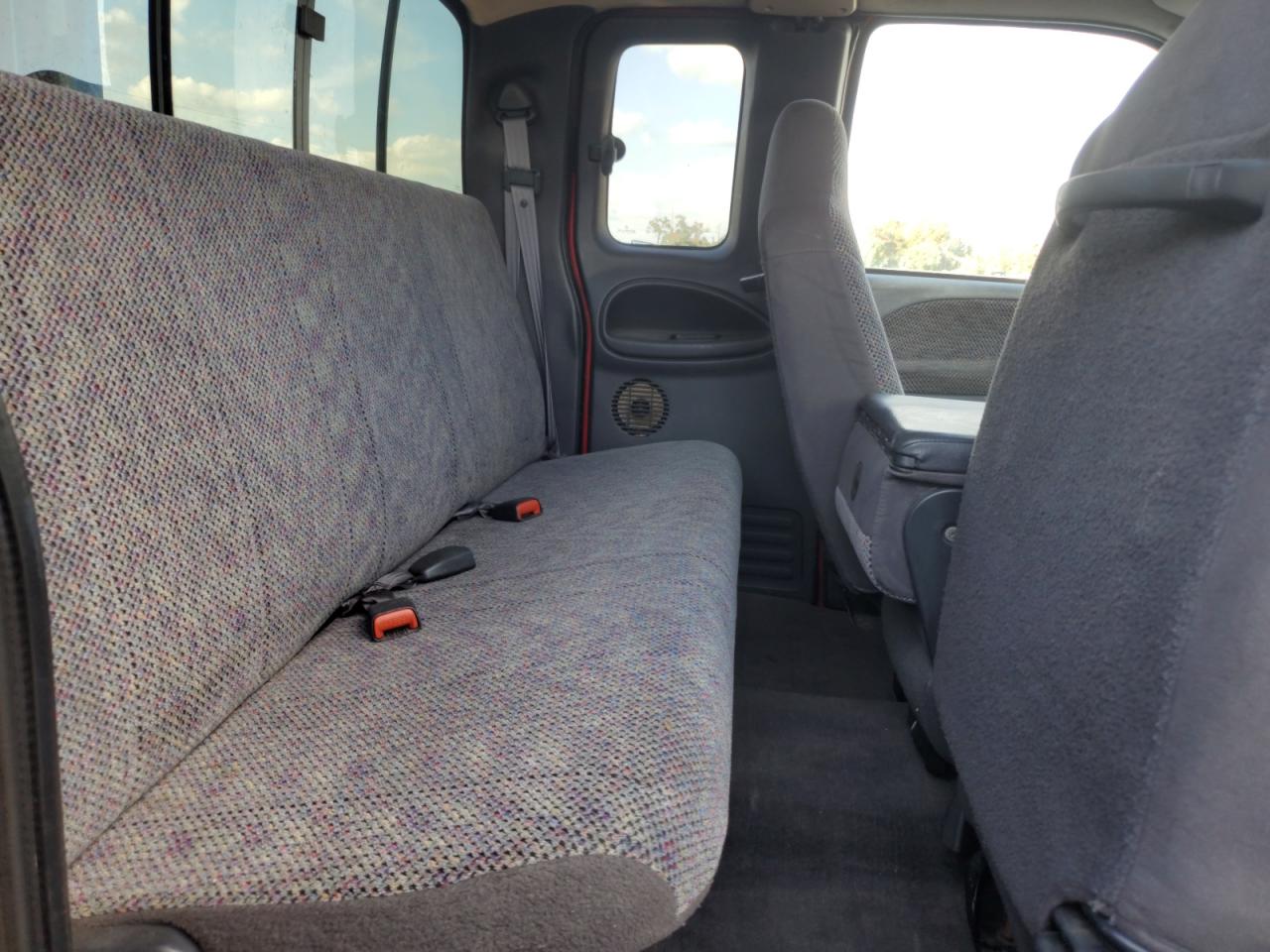 1999 Dodge Ram 1500 VIN: 1B7HC13Y5XJ500175 Lot: 91328545