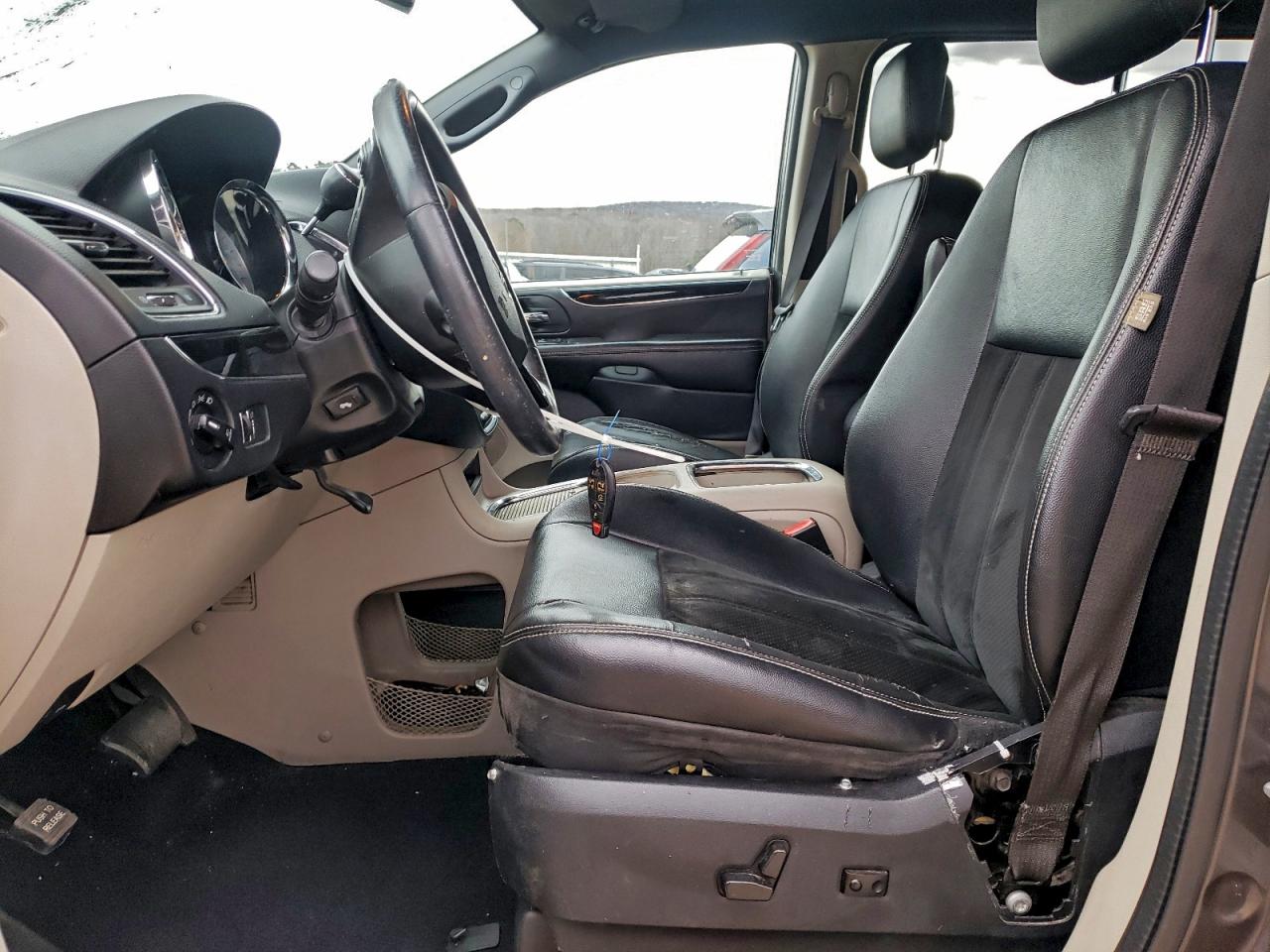 2014 Dodge Grand Caravan Sxt VIN: 2C4RDGCG0ER331249 Lot: 93973455