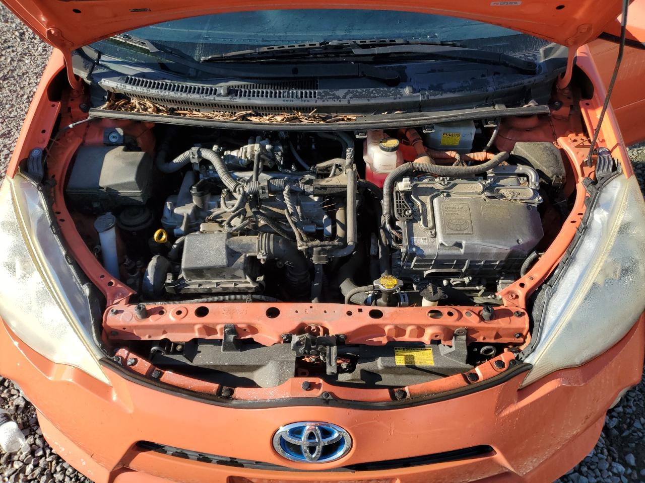 2013 Toyota Prius C VIN: JTDKDTB32D1042935 Lot: 91072795