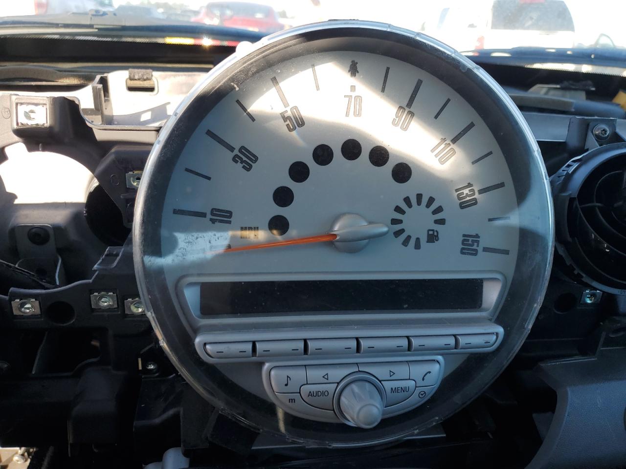 2008 Mini Cooper VIN: WMWMF335X8TU64025 Lot: 92147285