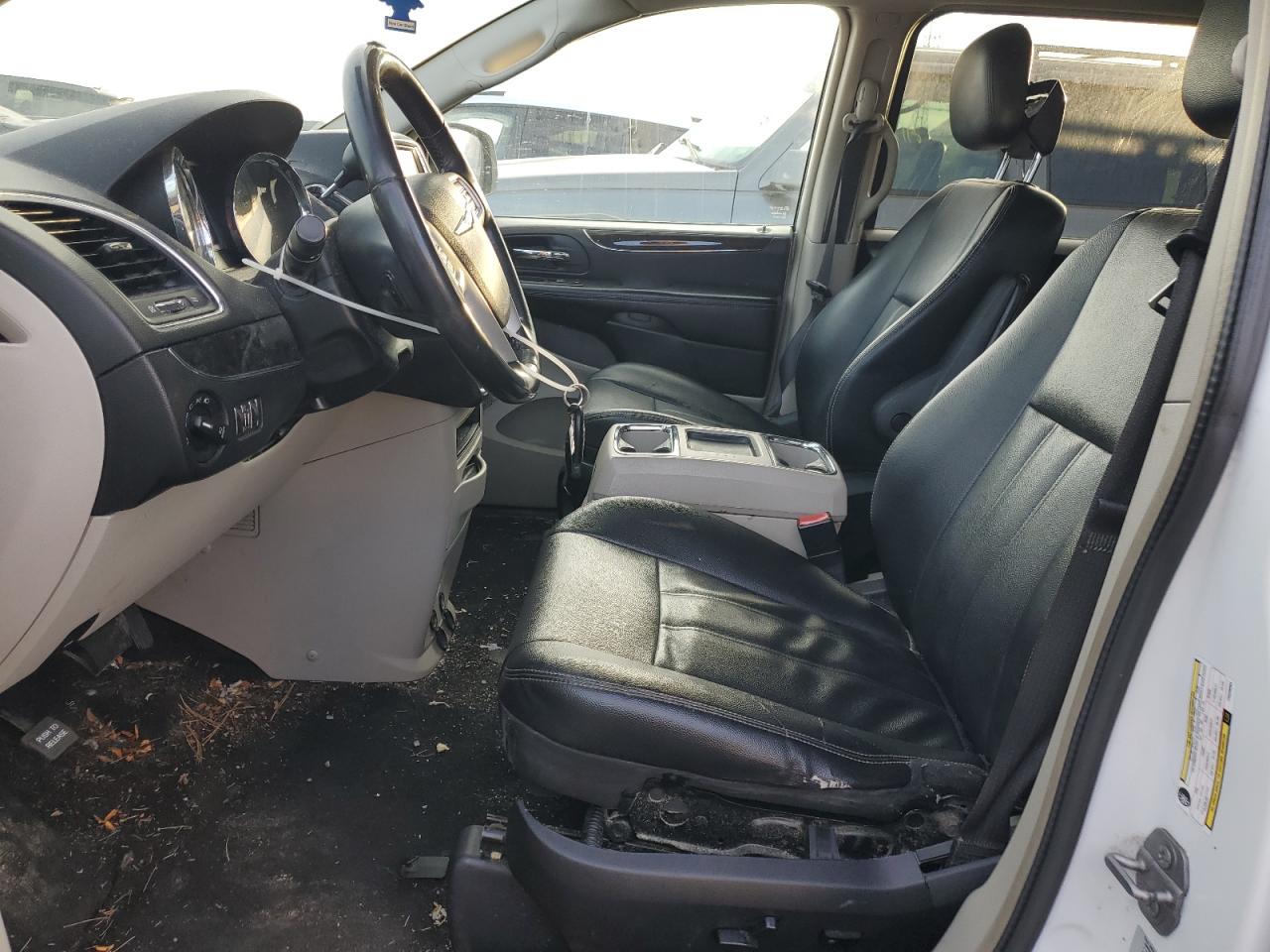 2015 Chrysler Town & Country Touring VIN: 2C4RC1BG7FR538384 Lot: 90906985