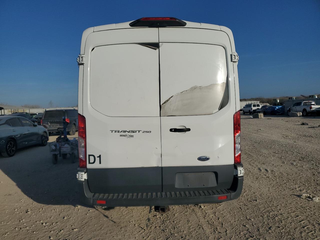 2018 Ford Transit T-250 Delivery Van VIN: 1FTYR1CM0JKA80452 Lot: 92834165