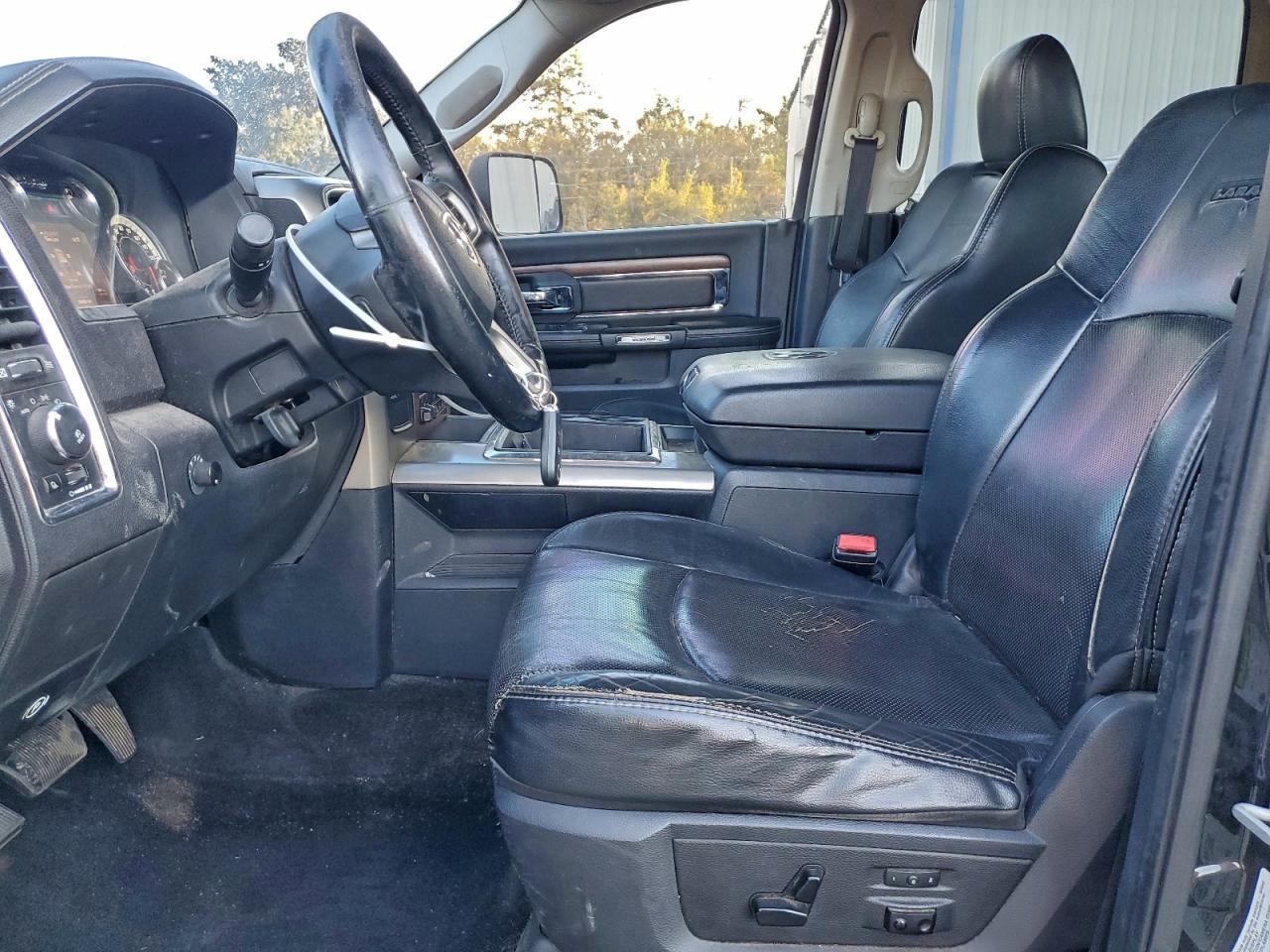 2014 Ram 2500 Laramie VIN: 3C6UR5FL7EG114271 Lot: 94041825