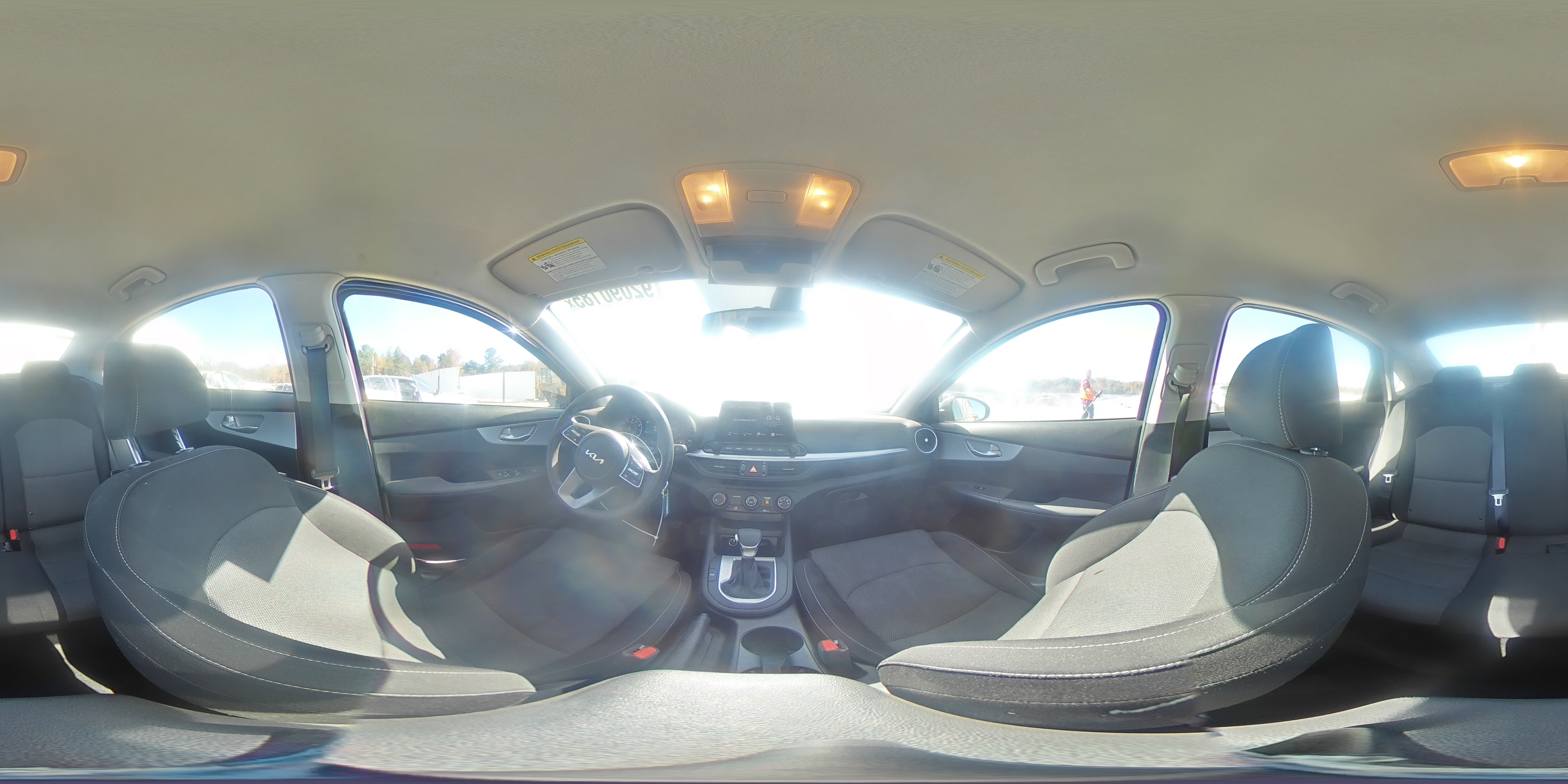 2024 Kia Forte Lx VIN: 3KPF24AD8RE744141 Lot: 92090185