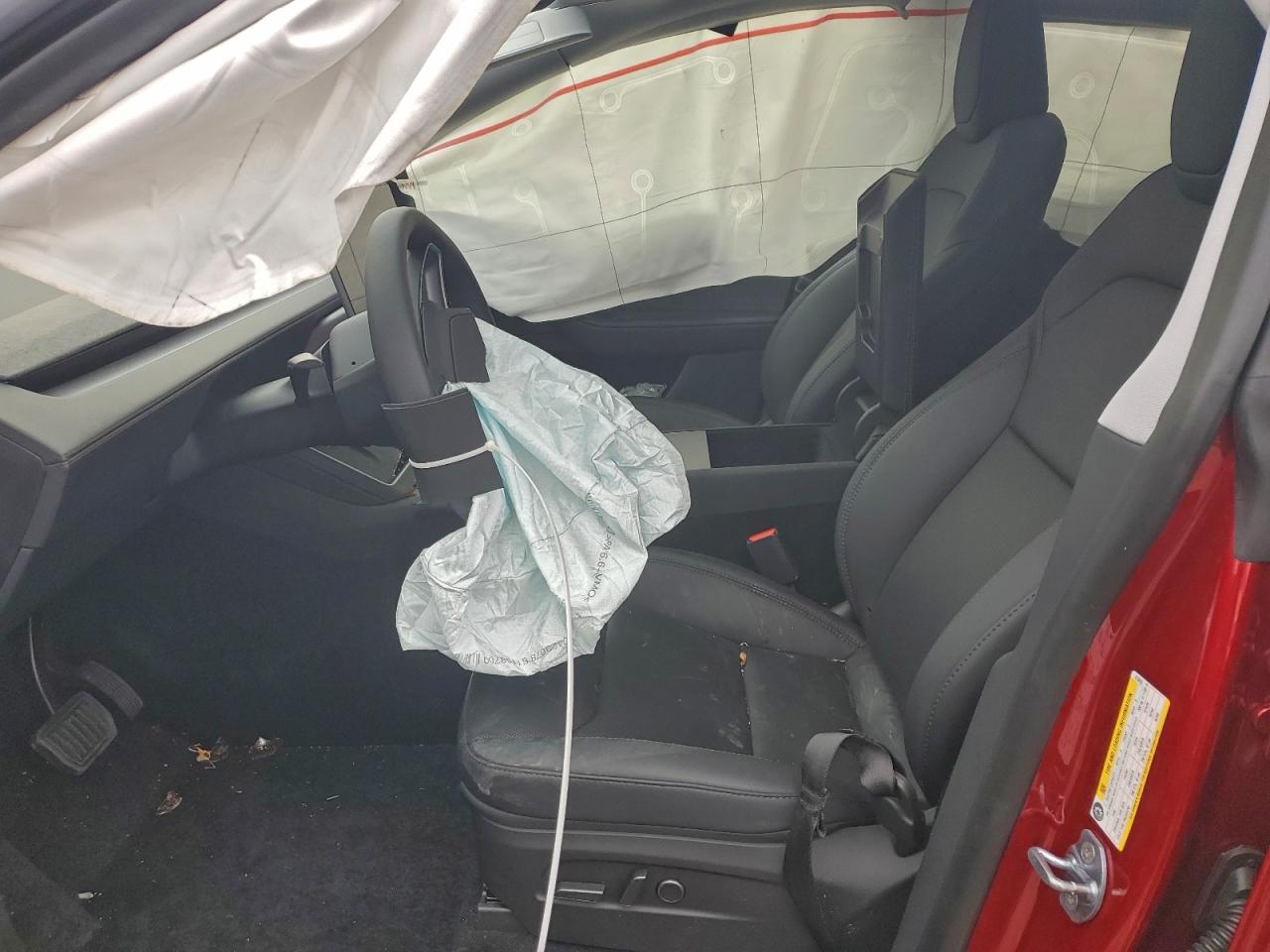 2026 Tesla Model Y VIN: 7SAYGDEE1TA473650 Lot: 93499135