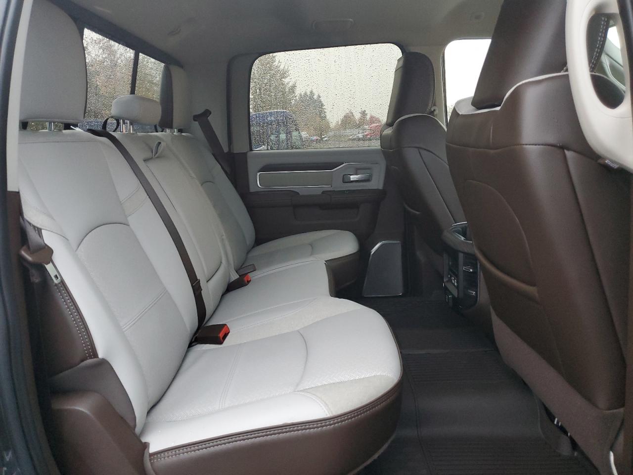 2025 Ram 3500 Laramie VIN: 3C63RRJL4SG520451 Lot: 84925765