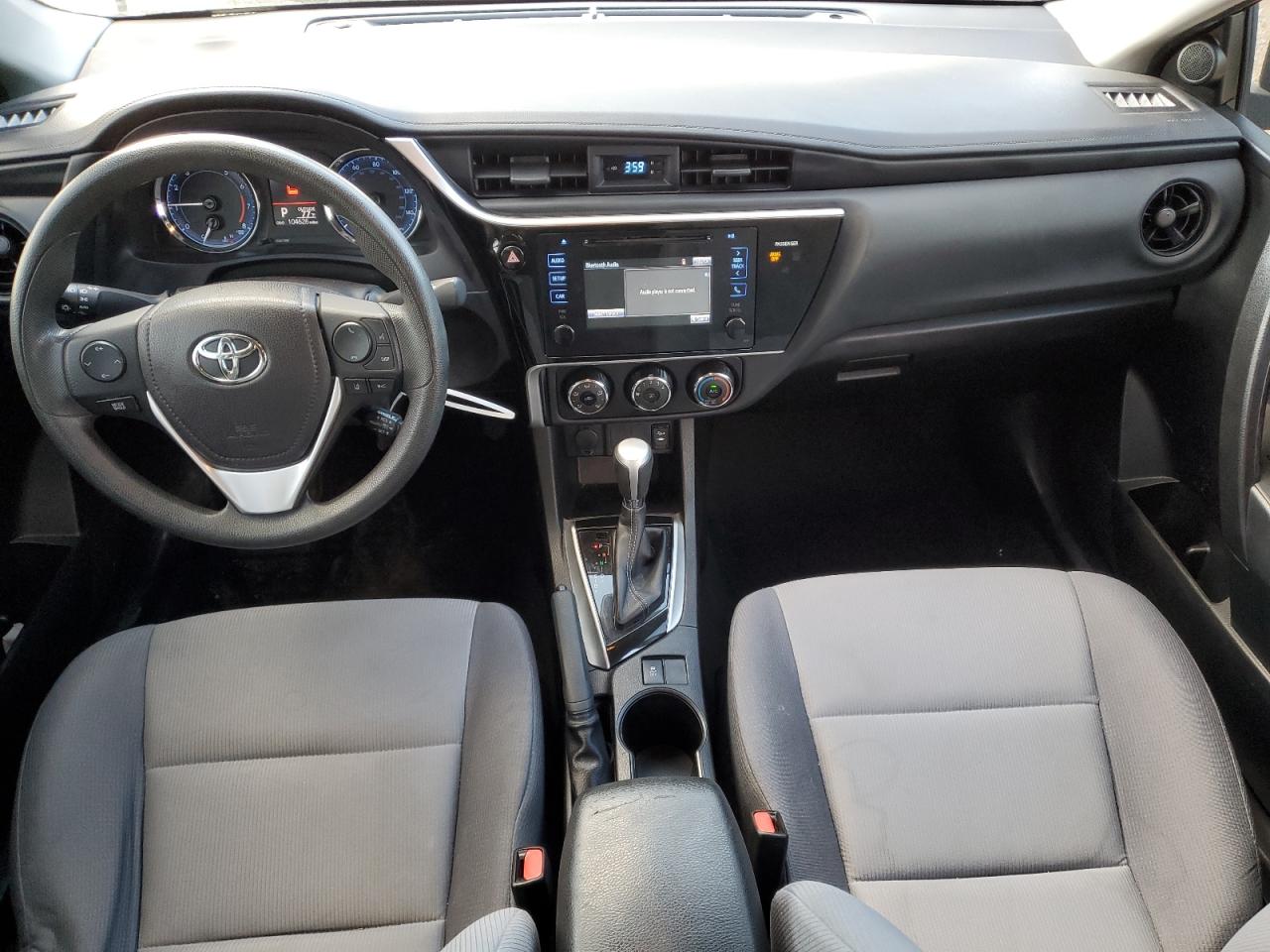 2017 Toyota Corolla L VIN: 5YFBURHE5HP668086 Lot: 93462415