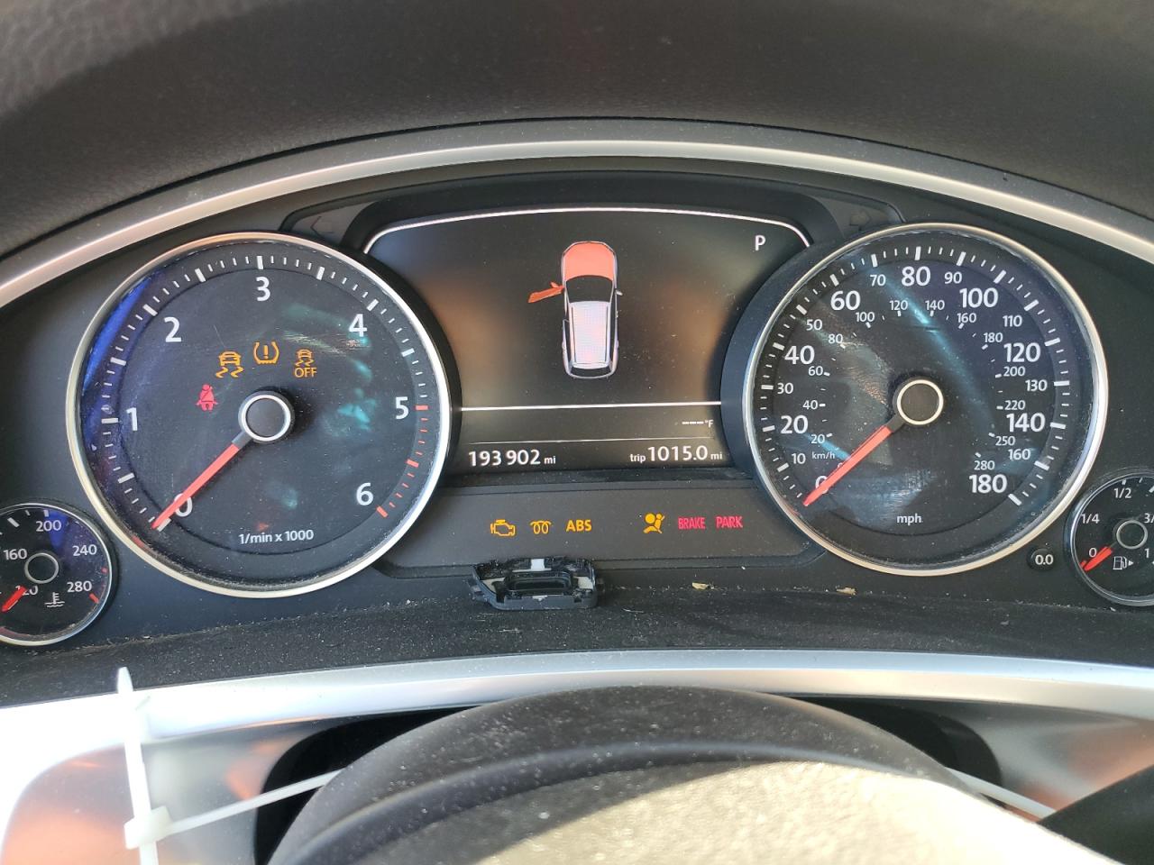 2011 Volkswagen Touareg V6 Tdi VIN: WVGFK9BP5BD001574 Lot: 92603675