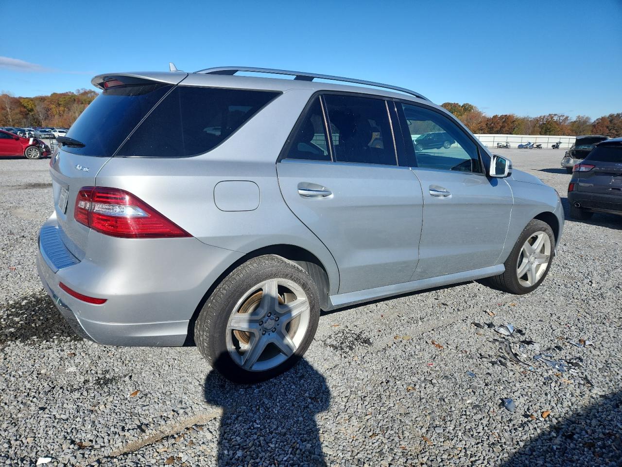 2013 Mercedes-Benz Ml 550 4Matic silver suv gas 4JGDA7DB2DA227186 photo #4