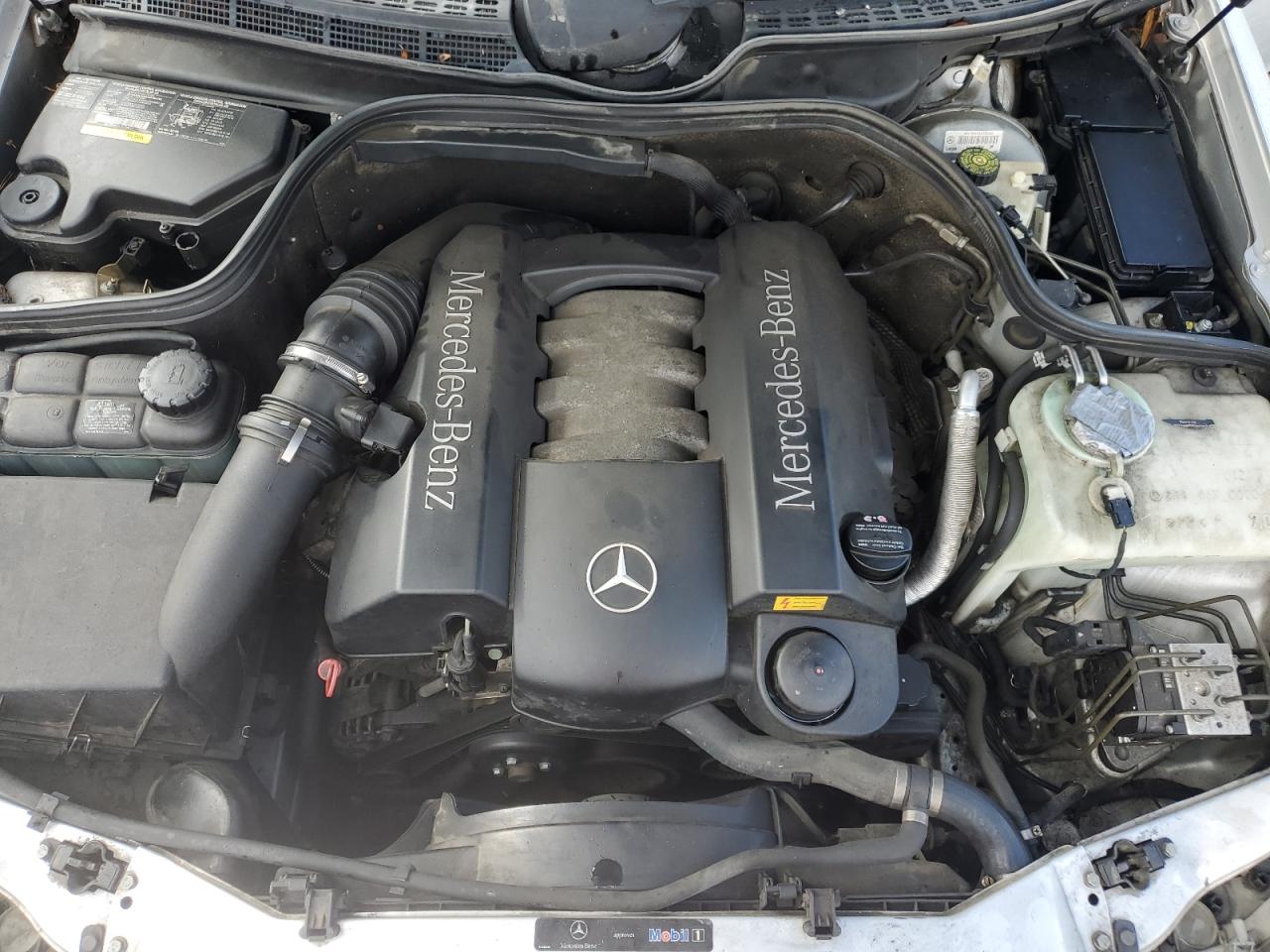 2003 Mercedes-Benz Clk 320 VIN: WDBLK65G63T130673 Lot: 93063675