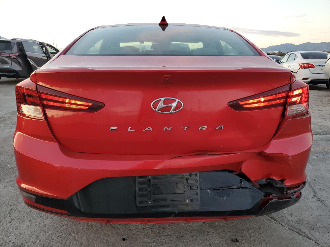 2020 Hyundai Elantra Sel VIN: 5NPD84LF2LH628716 Lot: 93376345