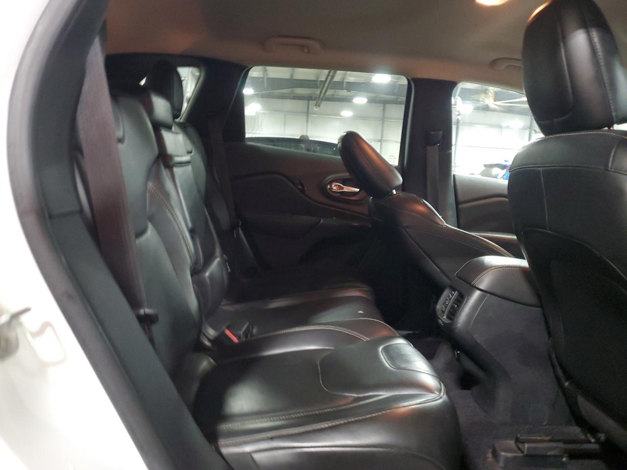 2016 Jeep Cherokee Limited VIN: 1C4PJMDB9GW210215 Lot: 91230985