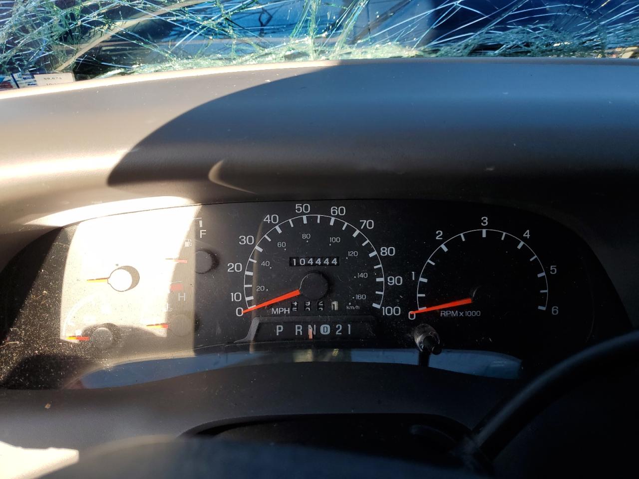 1999 Ford F350 Srw Super Duty VIN: 1FTSX30S6XEB23063 Lot: 92752845