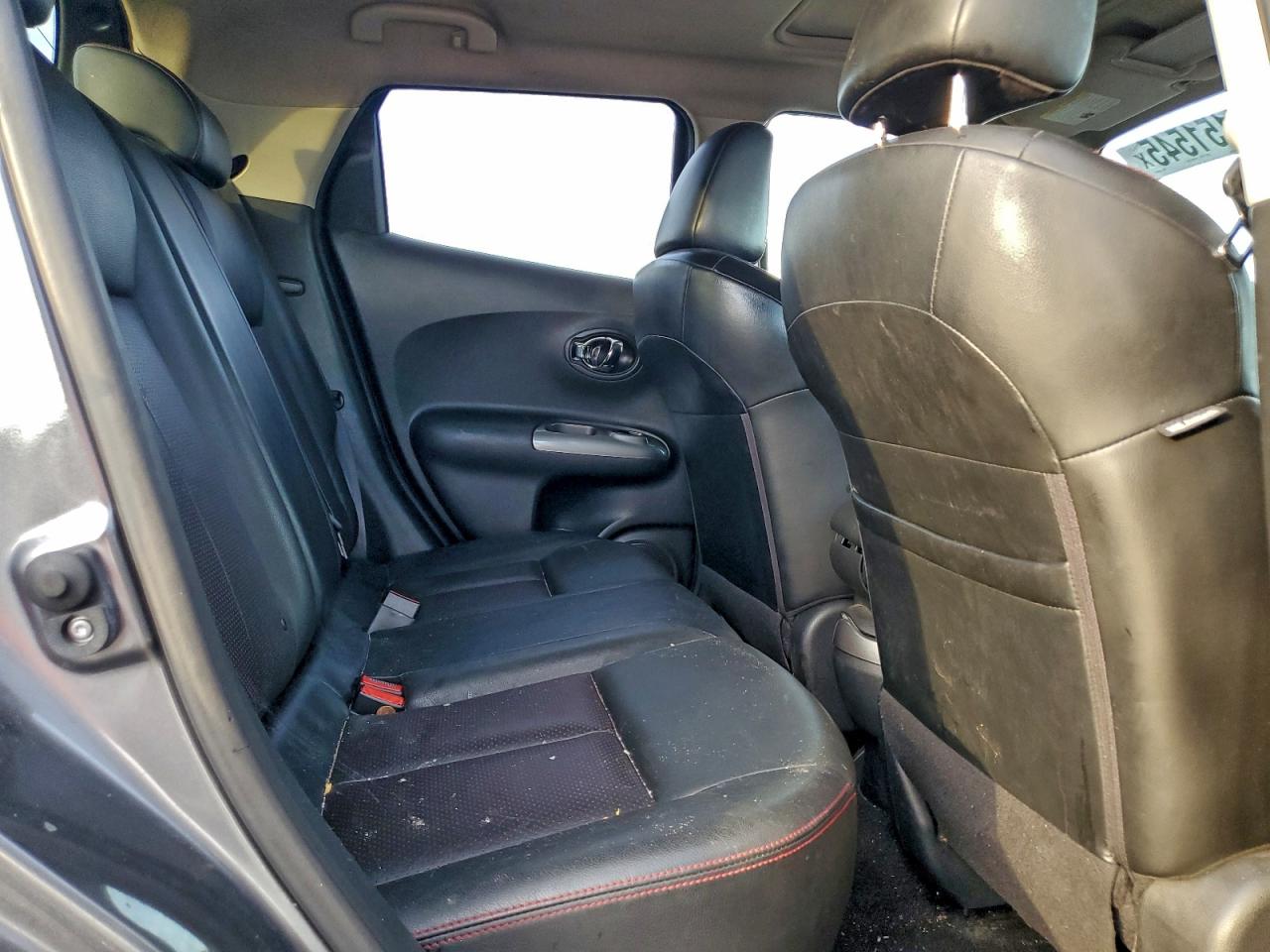 2014 Nissan Juke S VIN: JN8AF5MV8ET484631 Lot: 94151545