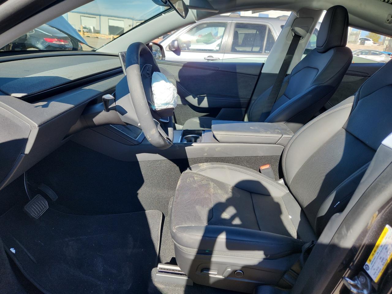 2026 Tesla Model Y VIN: 7SAYGDEE7TA389753 Lot: 91257205