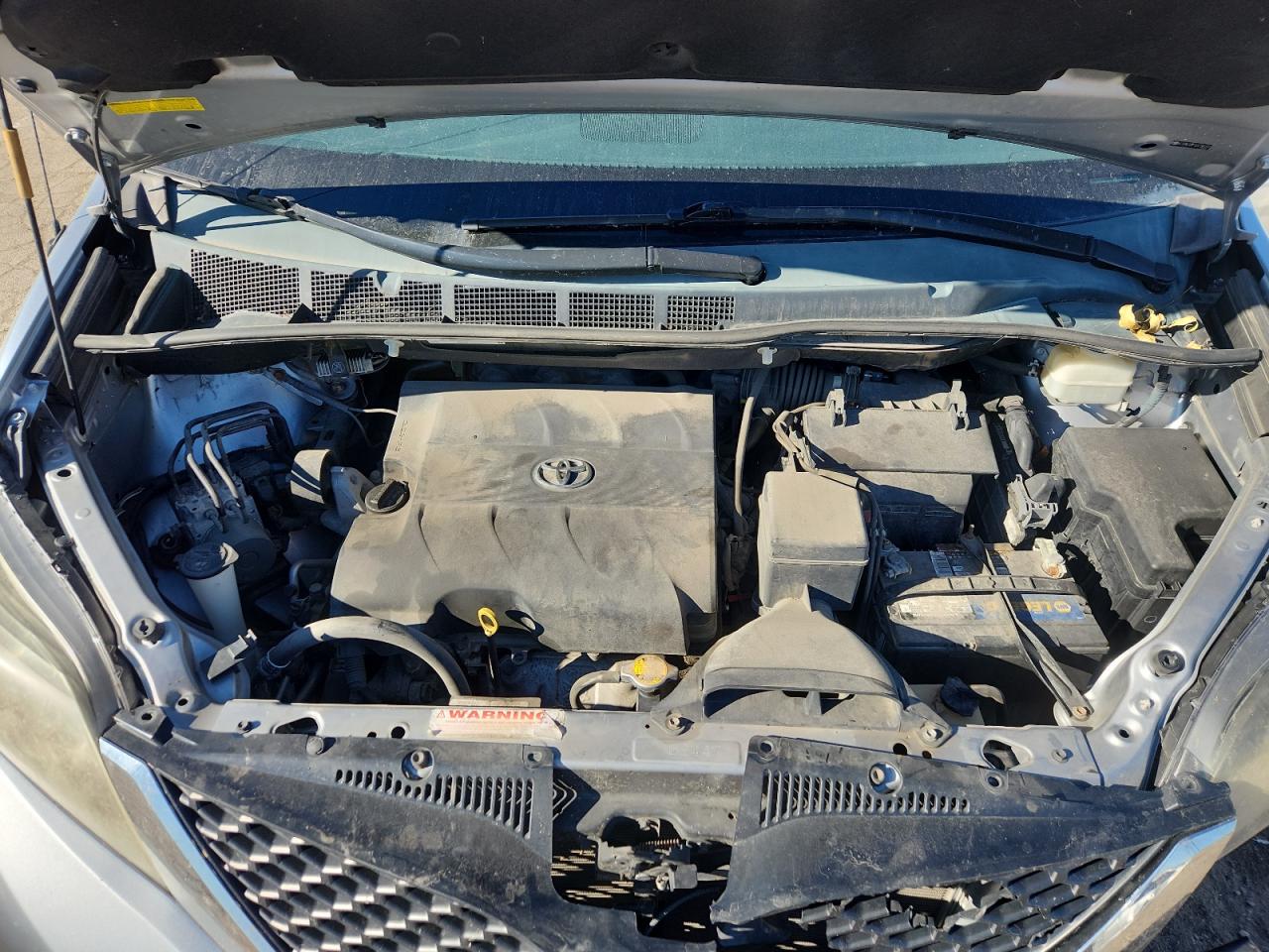 2013 Toyota Sienna Sport VIN: 5TDXK3DC1DS398191 Lot: 92412455