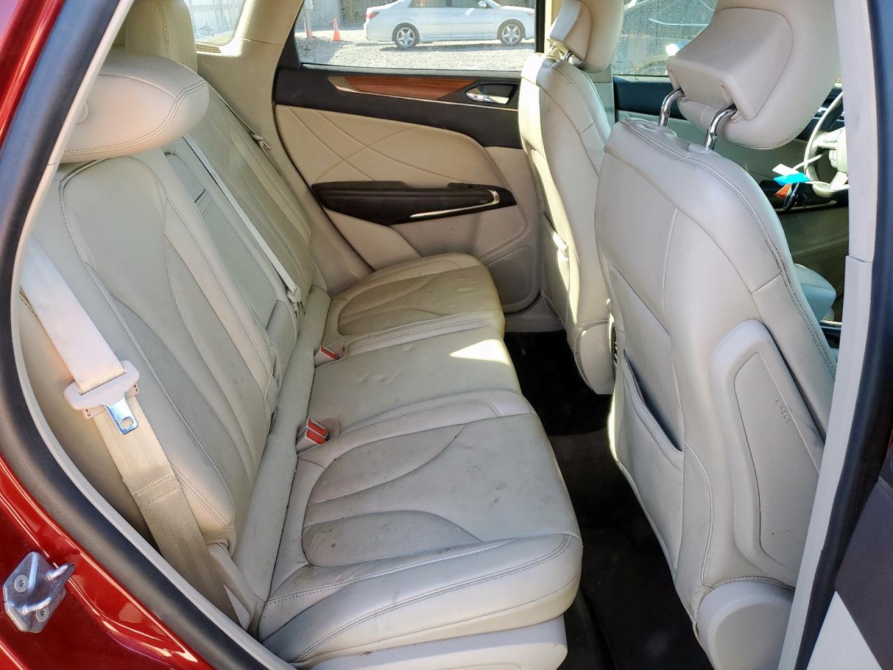 2017 Lincoln Mkc Select VIN: 5LMCJ2C98HUL56368 Lot: 92432685