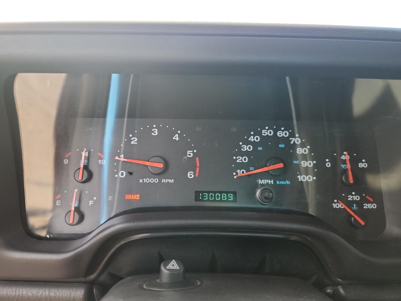 2001 Jeep Wrangler / Tj Sport VIN: 1J4FA49S81P360588 Lot: 92668355