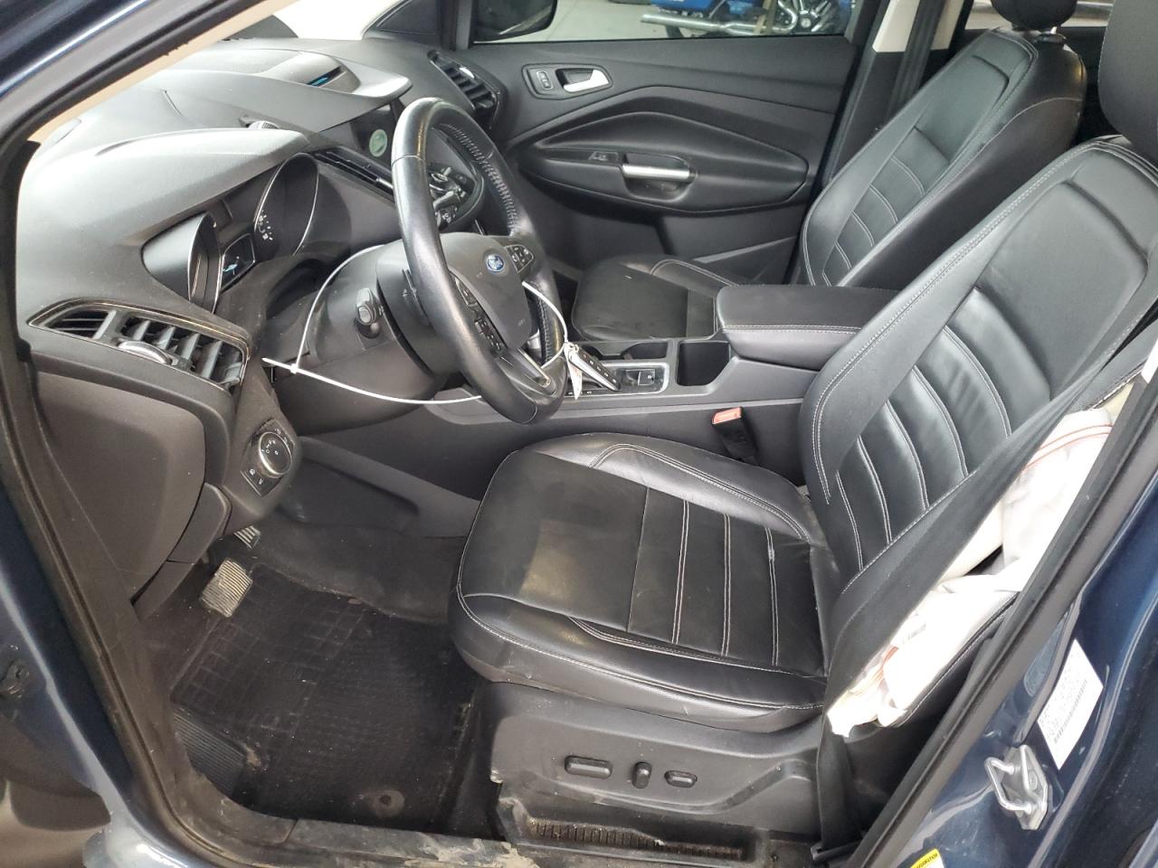 2018 Ford Escape Titanium VIN: 1FMCU9J95JUB15119 Lot: 92022545