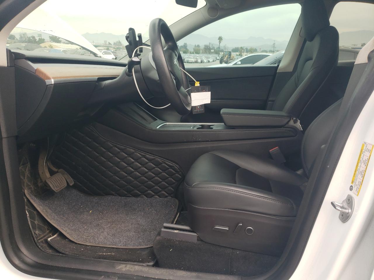 2022 Tesla Model Y VIN: 7SAYGDEEXNF321162 Lot: 92444495