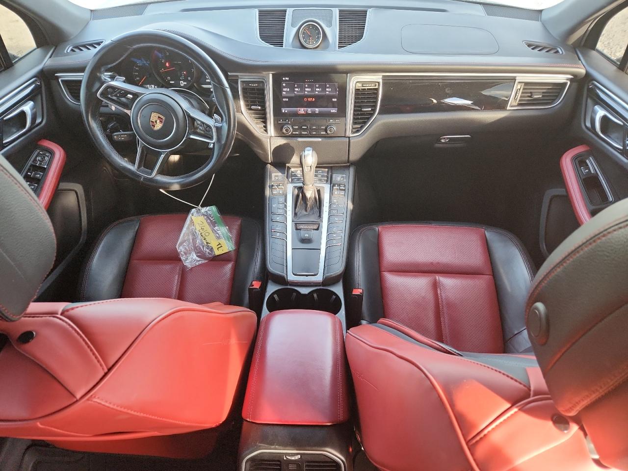 2018 Porsche Macan VIN: WP1AA2A50JLB00279 Lot: 91674525