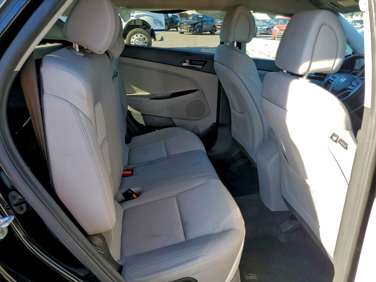 2017 Hyundai Tucson Limited VIN: KM8J33A43HU297585 Lot: 94382415